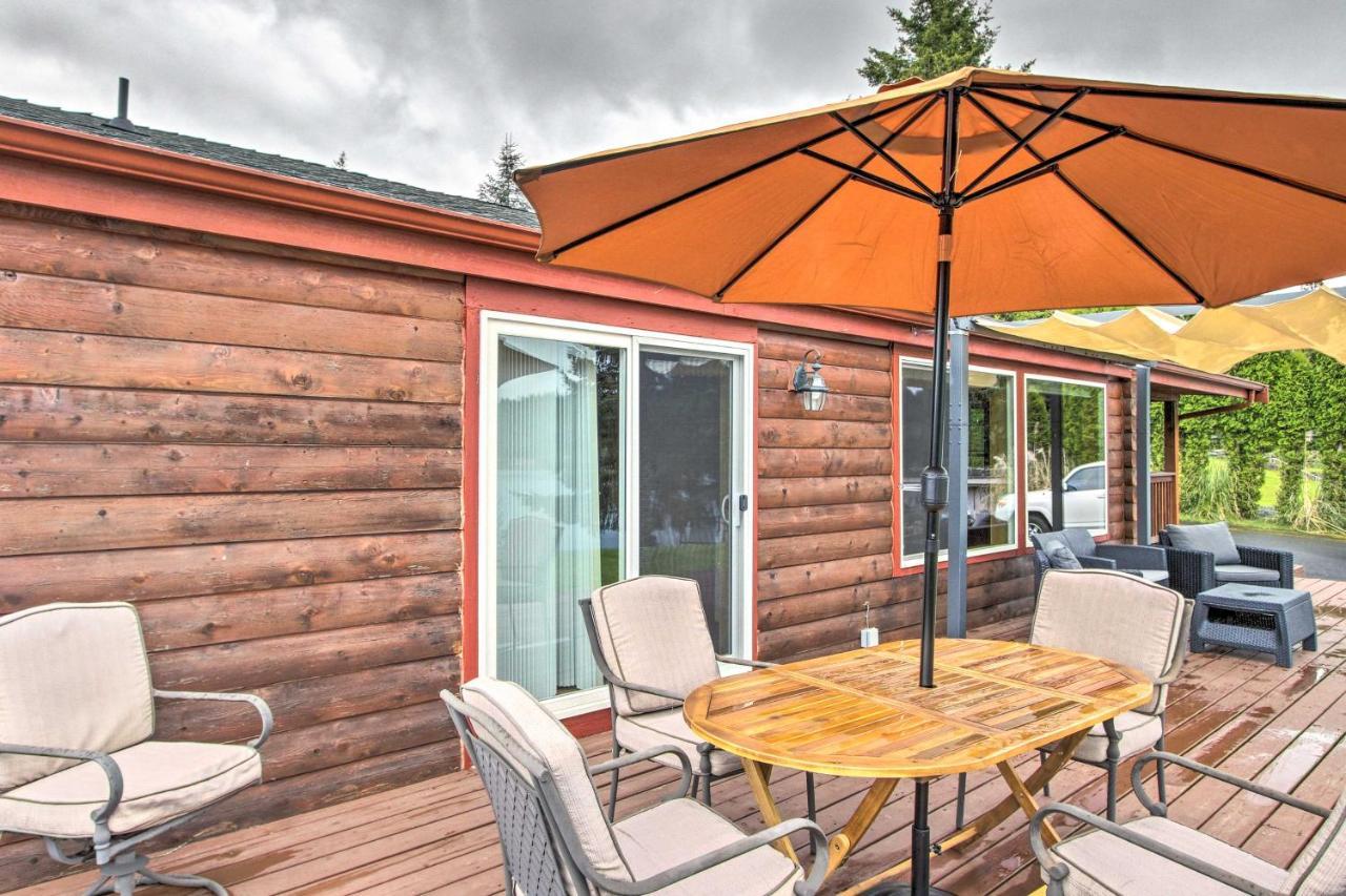 Lakefront Cabin With Stunning Mountain Views And Dock! Mineral 外观 照片